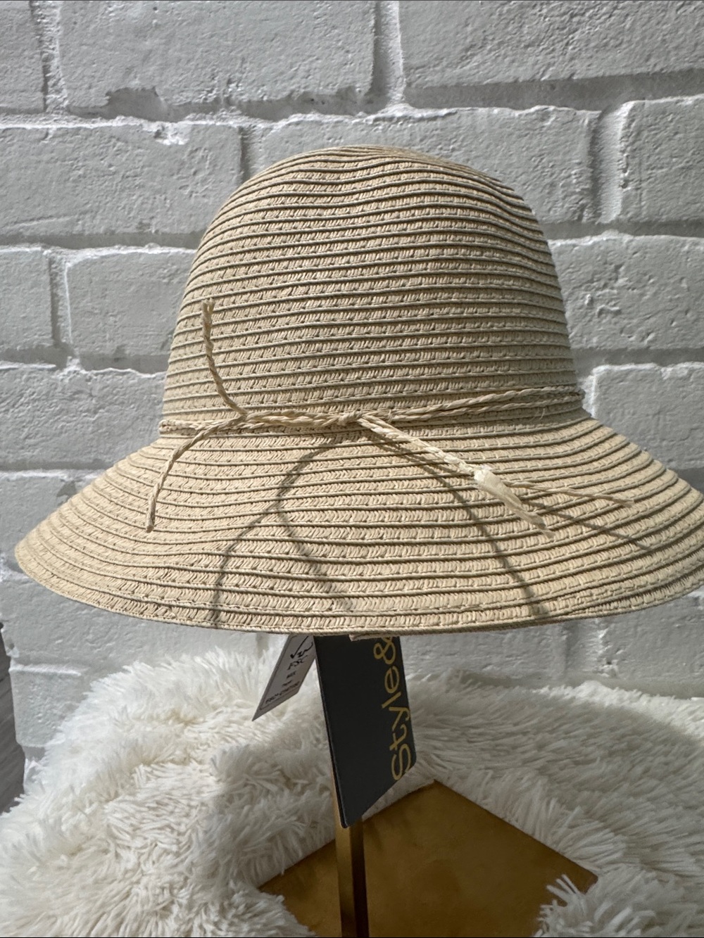 Classic Women's Straw Bucket Sun Hat - Beige - Picture 2 of 4